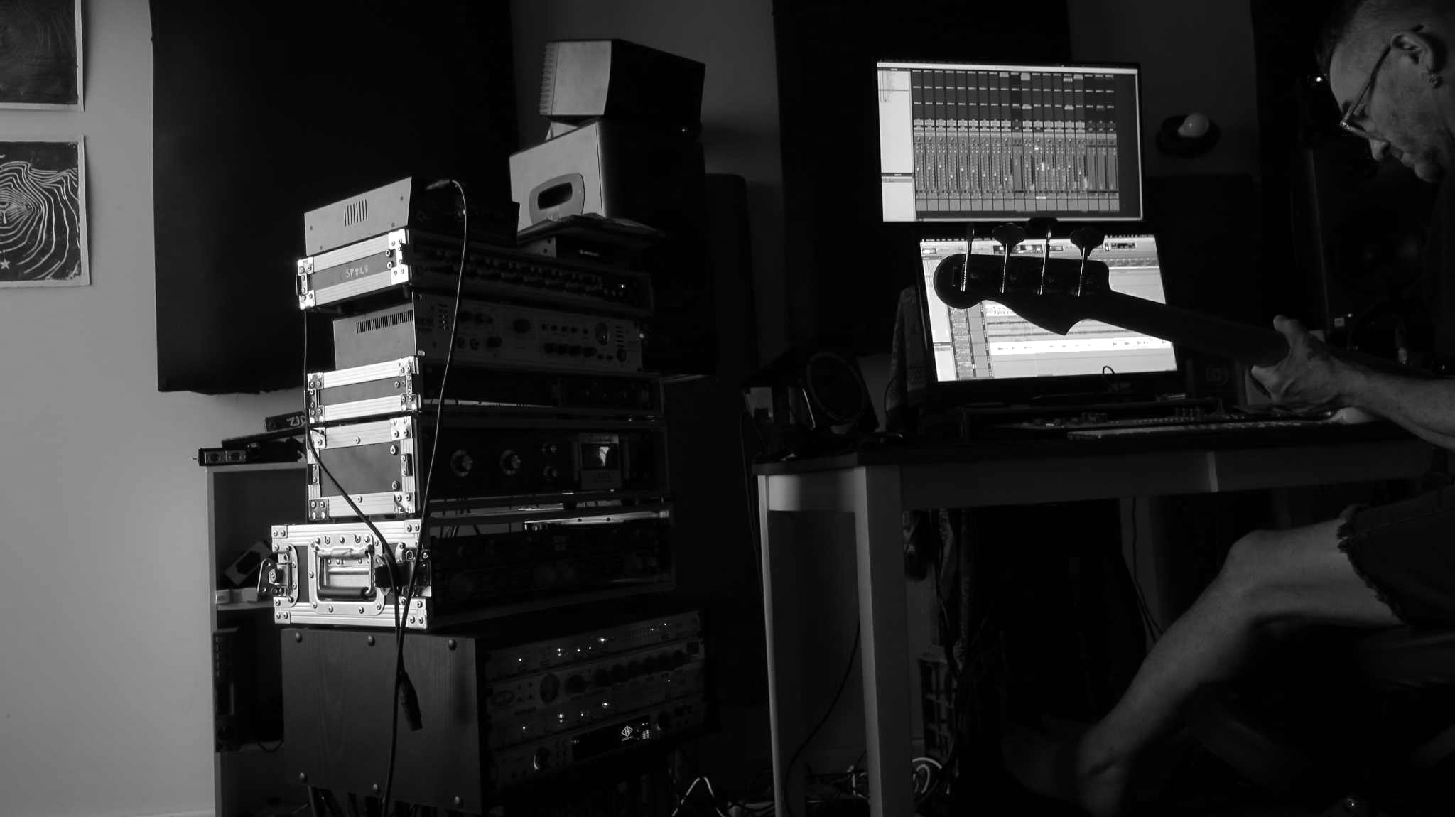 Jez Left Of Elephant Sound - Image Georgia Ivens